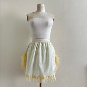 handmade light yellow lace-trim pettislip mini skirt